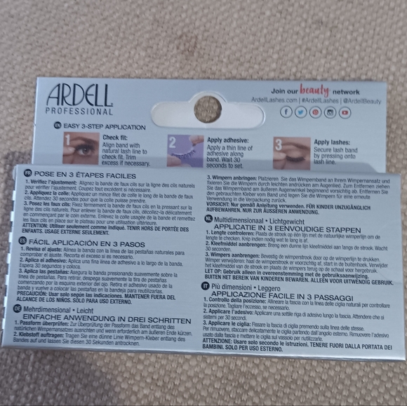 Insta-lift Lashes - Picture 5 of 9